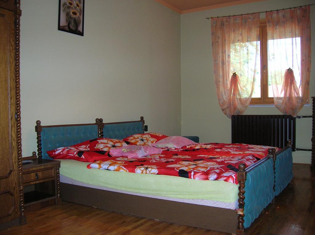 Margareta Apartman Apartment Sarvar Ngoại thất bức ảnh